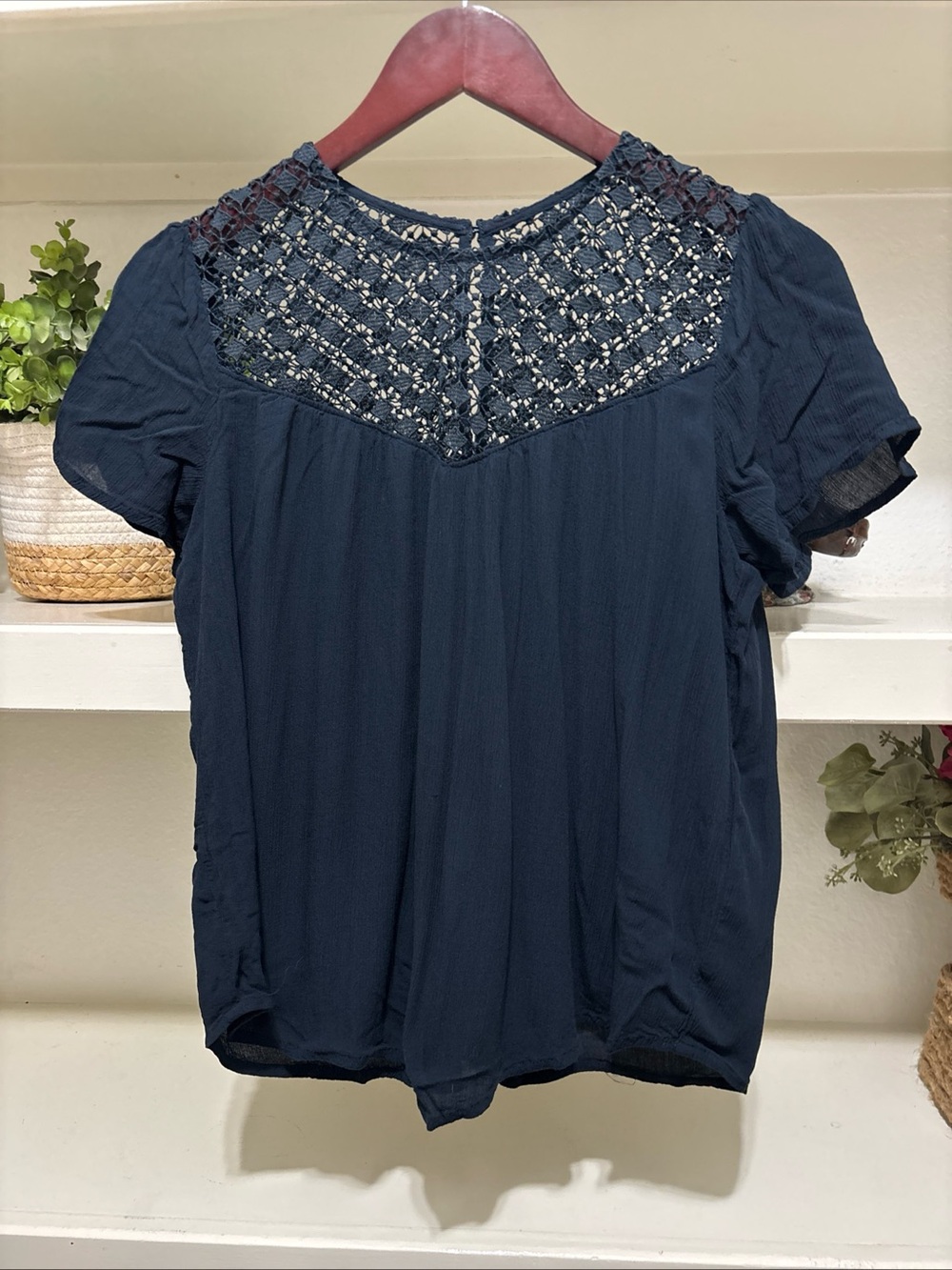 Abercrombie & Fitch Women's Navy Top Short Sleeve Size XS